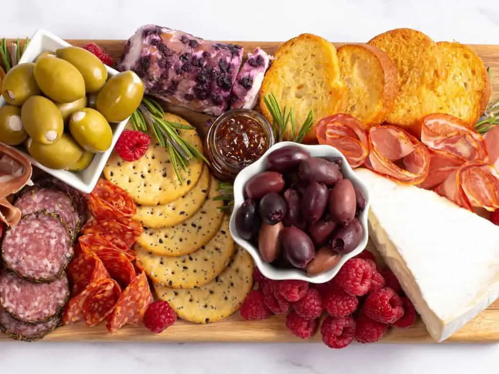 What to Bring to a Potluck Without Cooking?