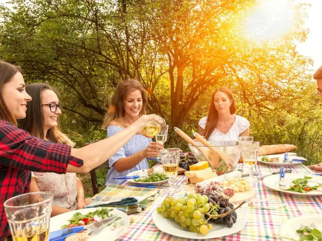 What to Bring to a Fall Potluck?